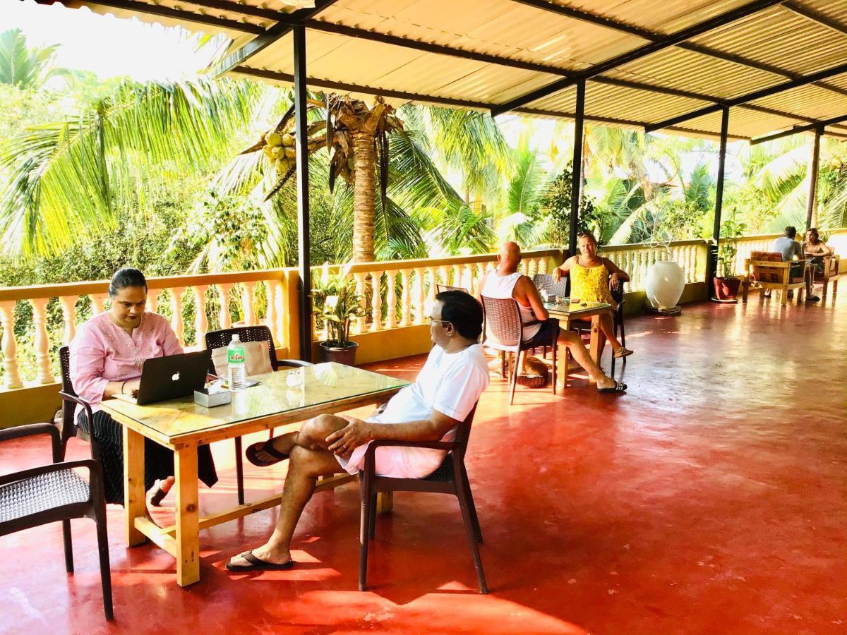 كاندولِم Laligurasvilla Beachside Escape - 100M To Beach المظهر الخارجي الصورة